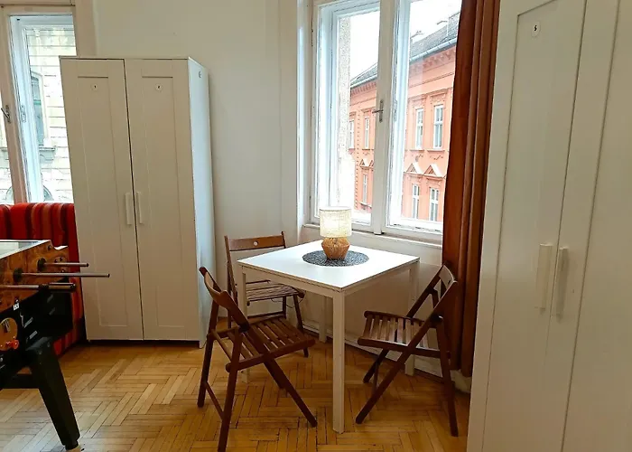 Goodmo Budapest Smart Rooms & Suits & Aparts
