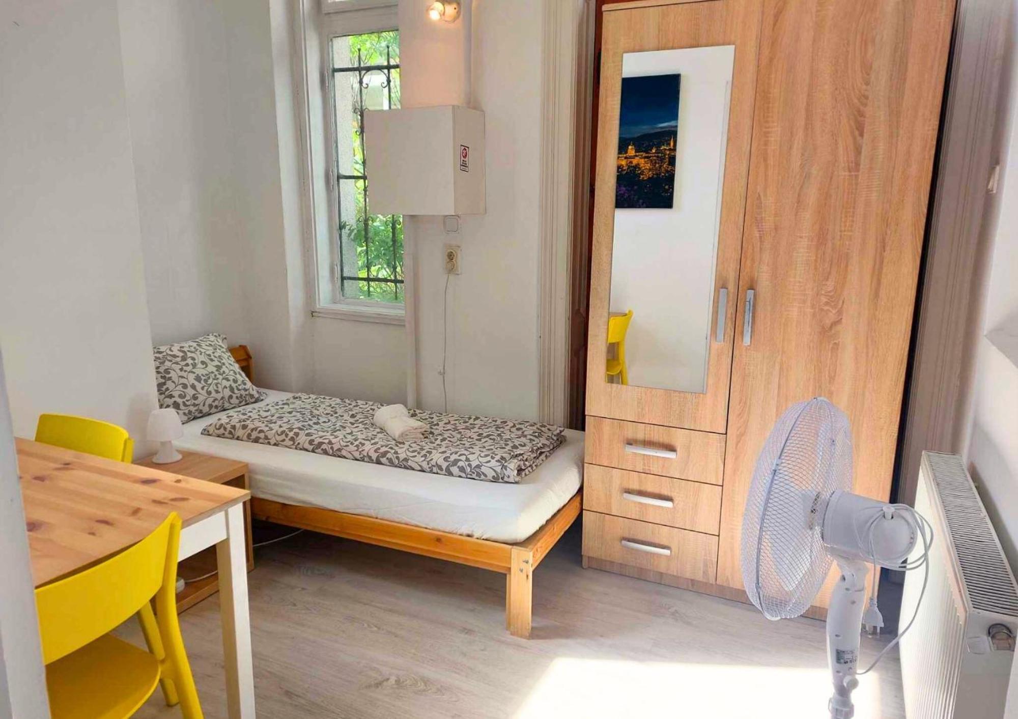 Hostel Goodmo Smart & Suits & Aparts Boedapest