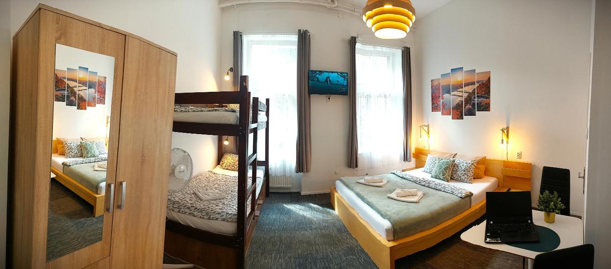 Hostel Goodmo Smart & Suits & Aparts *